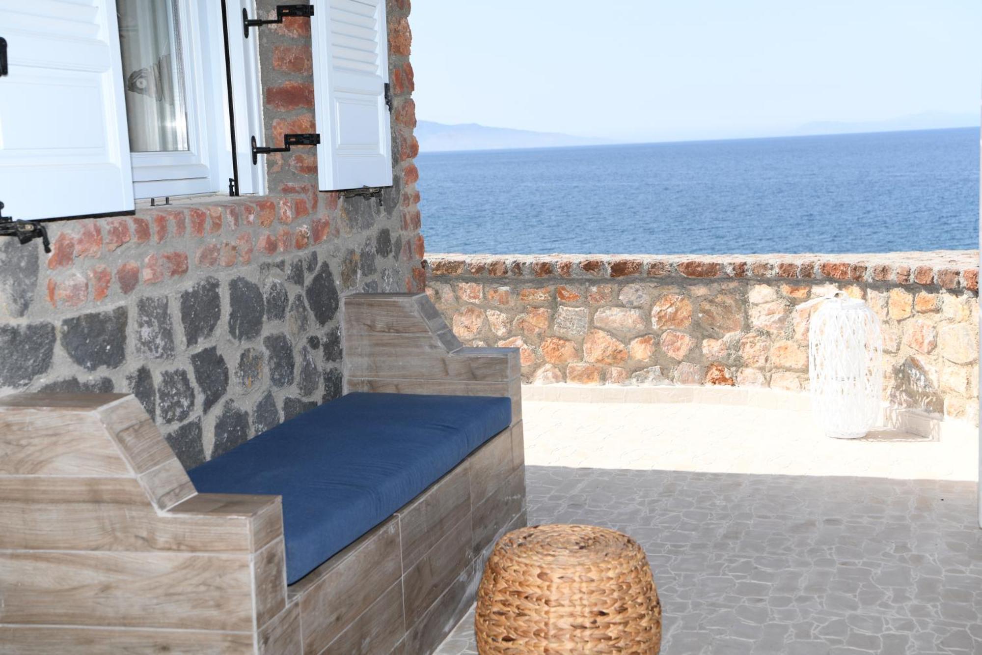 Starlight Luxury Seaside Villa & Suites Imerovigli  Exterior foto